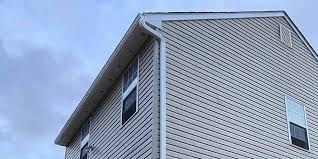 How To Choose The Right Materials for Your Siding Installation in 'Hesperia, CA